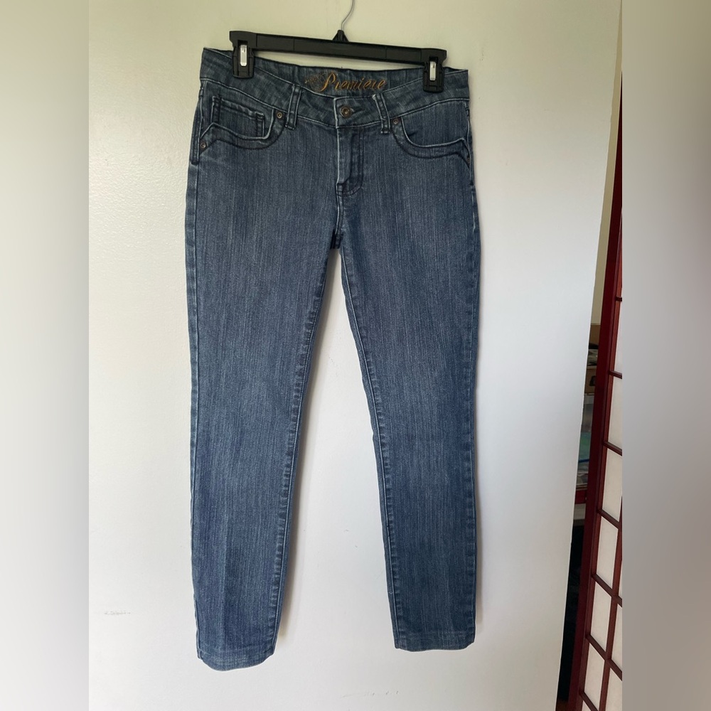 Premiere Classic Blue Women's Jeans, Size 5/6